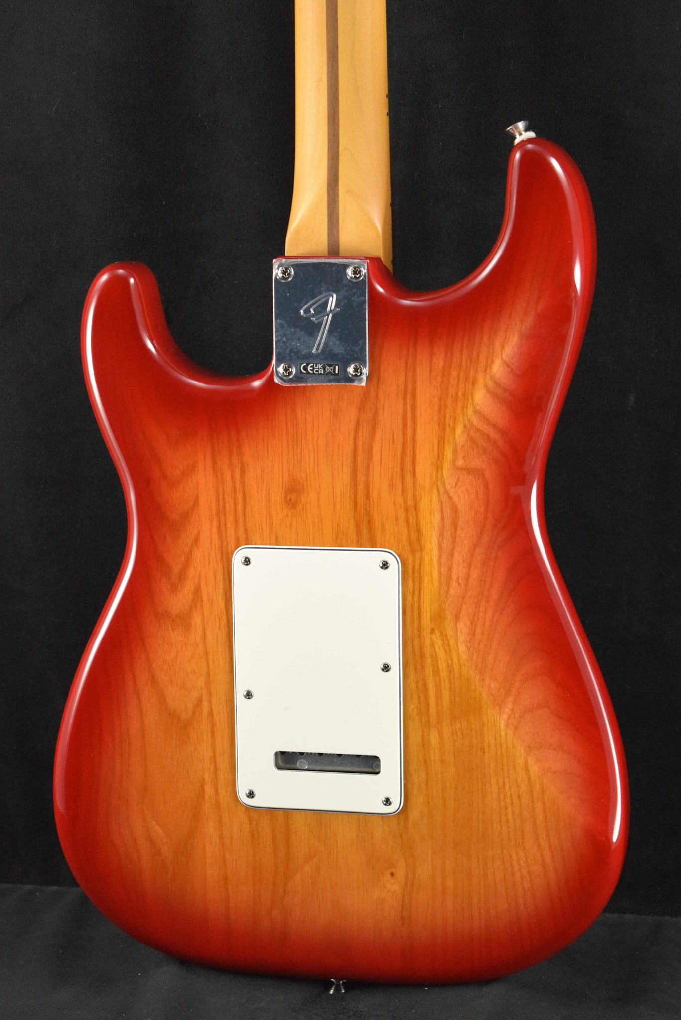 Fender Player II Stratocaster HSS Aged Cherry Burst Maple Fingerboard
