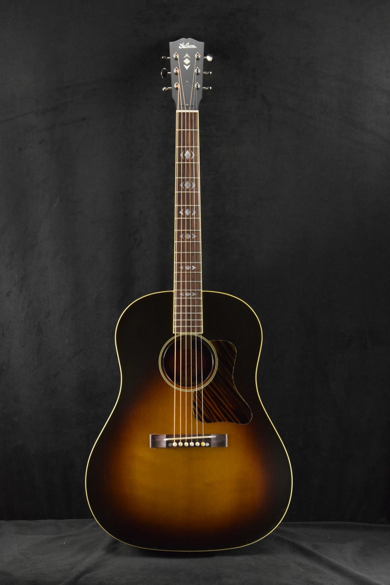 Gibson Custom Shop 1936 Advanced Jumbo Vintage Sunburst
