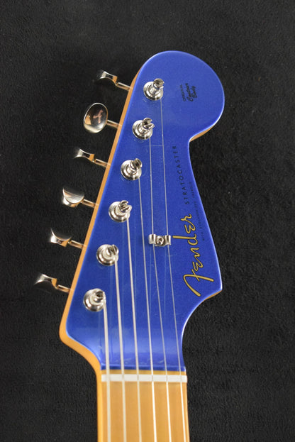 Fender Limited Edition H.E.R. Stratocaster Blue Marlin Maple Fingerboard