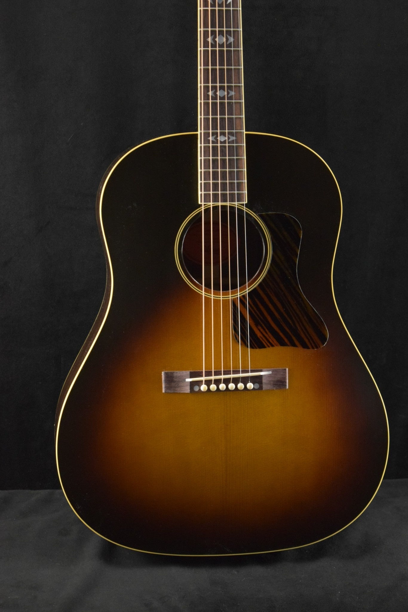 Gibson Custom Shop 1936 Advanced Jumbo Vintage Sunburst