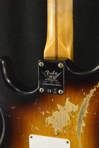 Fender Limited Edition 70th Anniversary 1954 Stratocaster Heavy Relic Wide-Fade 2-Color Sunburst