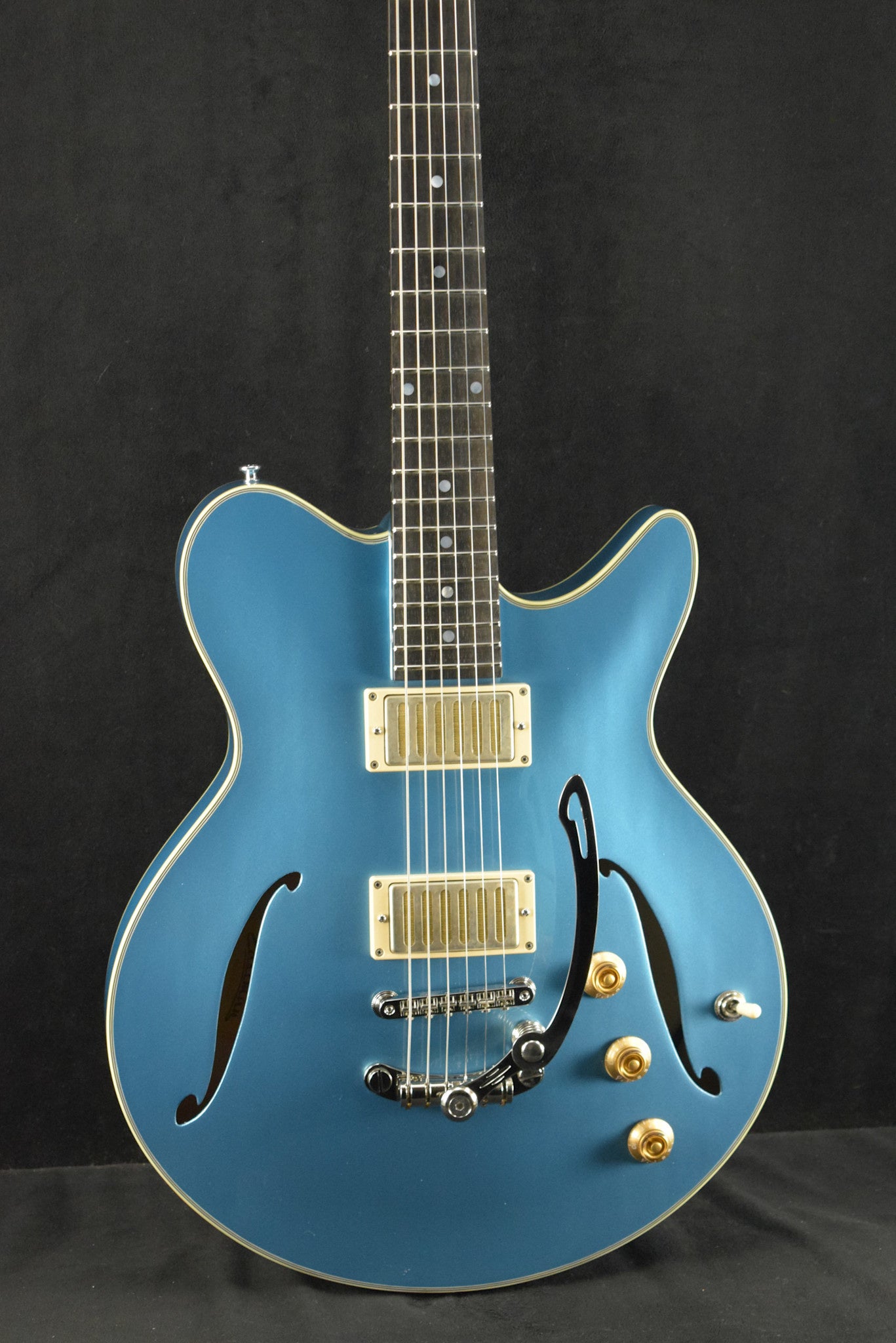 Eastman Romeo-LA 14" Thinline Celestine Blue Truetone Gloss