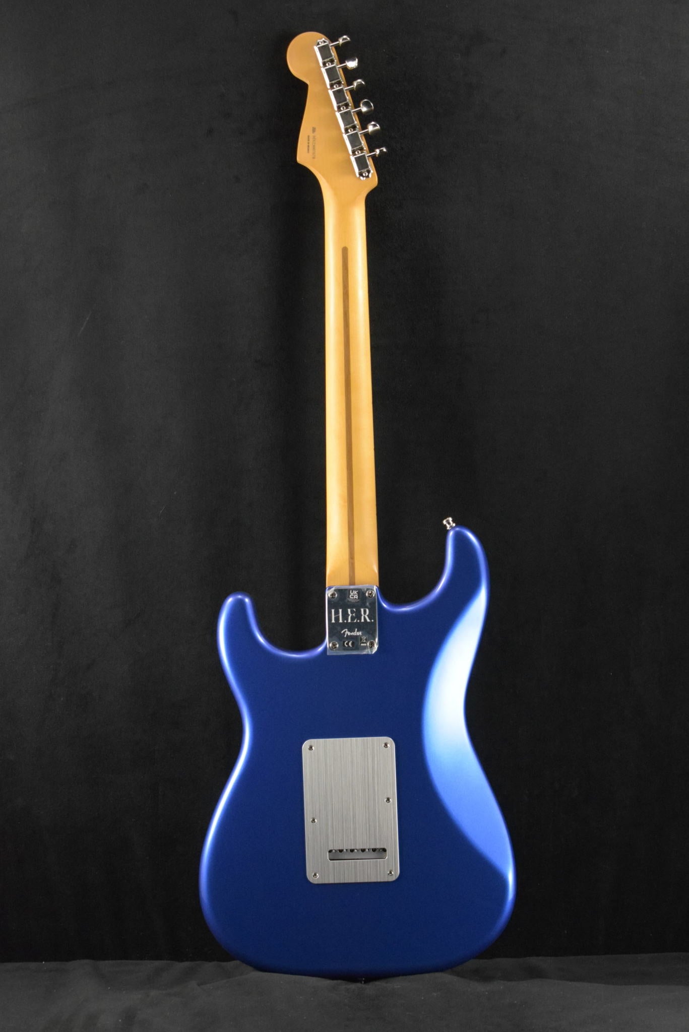 Fender Limited Edition H.E.R. Stratocaster Blue Marlin Maple Fingerboard