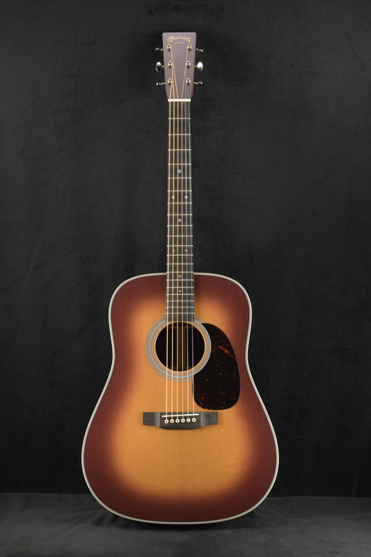 Martin D-28 Satin Amberburst