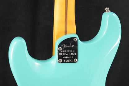 Fender American Ultra Luxe Vintage '60s Stratocaster HSS Sea Foam Green Rosewood Fingerboard