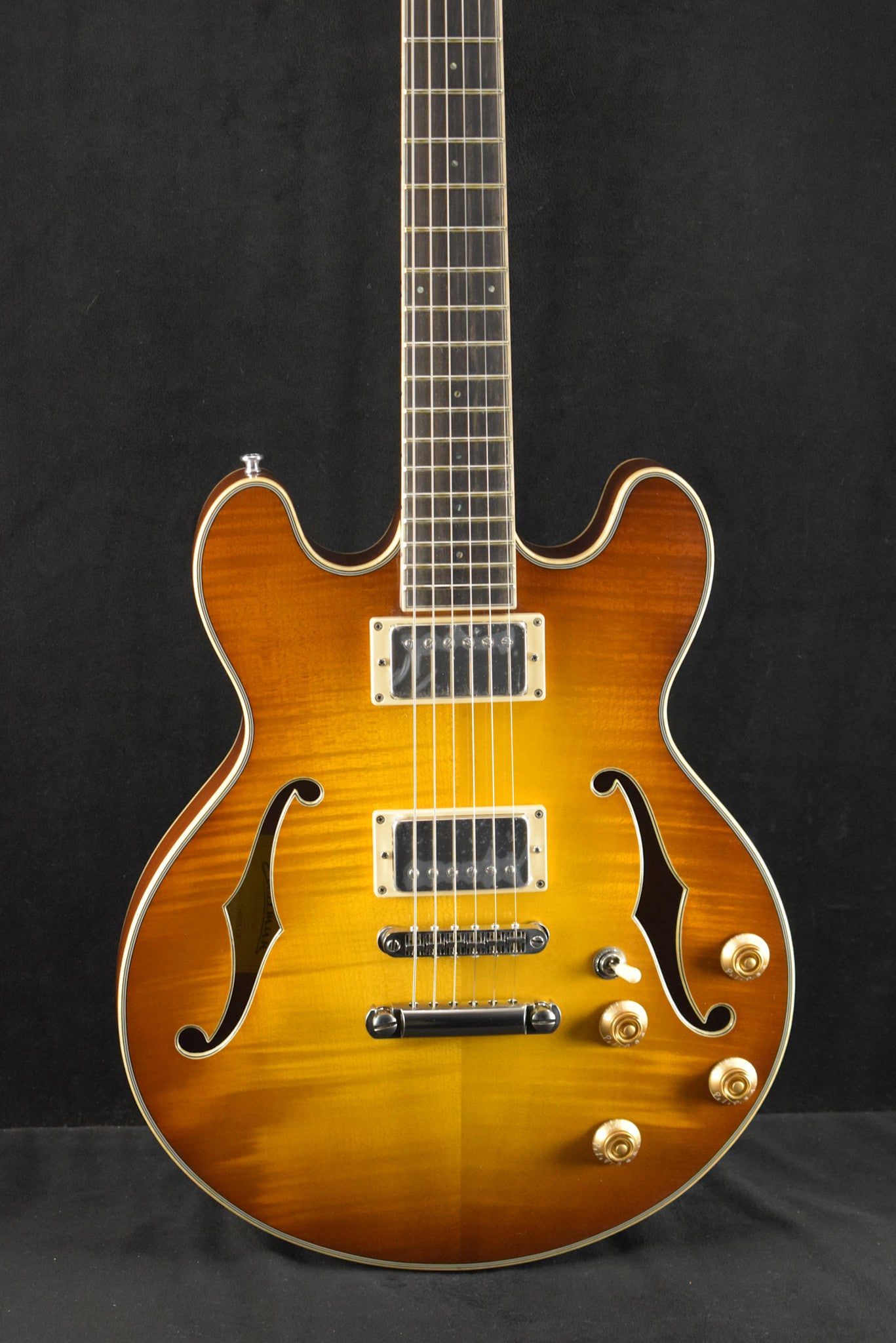 Eastman T184MX-GB All Solid Carved Series 14" Thinline Goldburst Truetone Gloss