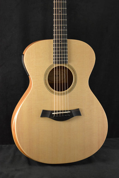 Taylor Academy 12e Natural