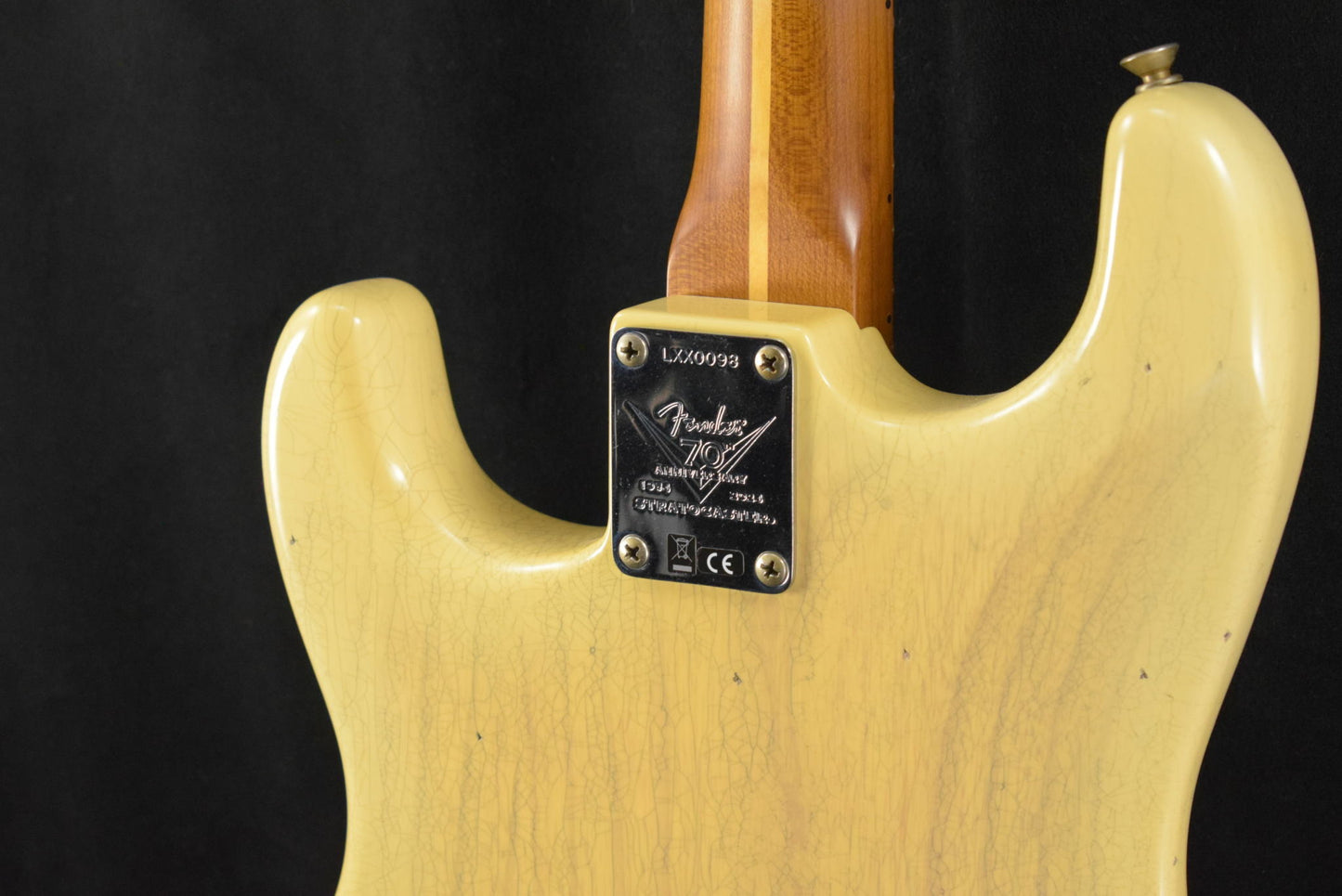 Fender Limited Edition 1954 Roasted Stratocaster Journeyman Relic Natural Blonde 1-Piece Roasted Quartersawn Maple Fingerboard