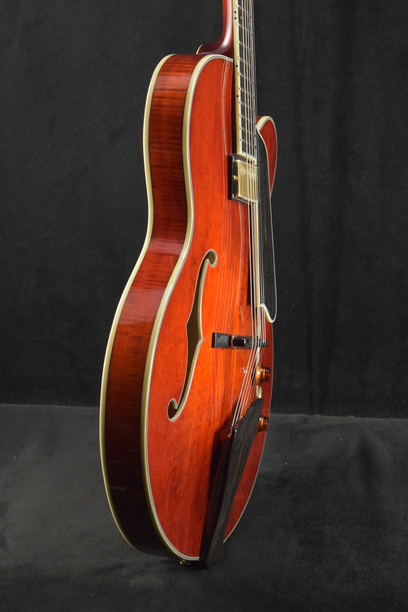 Eastman T146SM 16" Thinline Classic Truetone Gloss