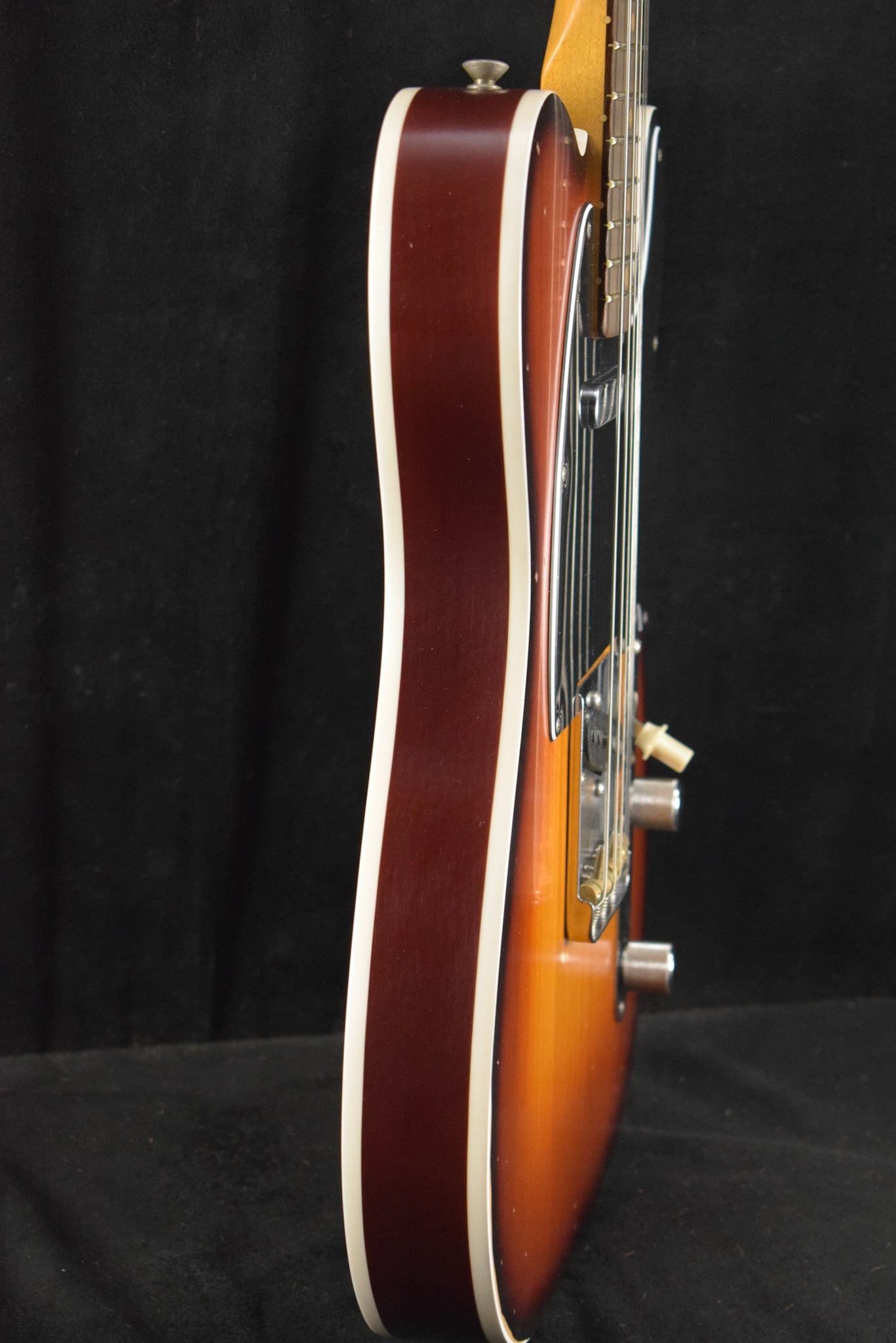 Fender Jason Isbell Custom Telecaster Rosewood 3-Color Chocolate Burst Rosewood