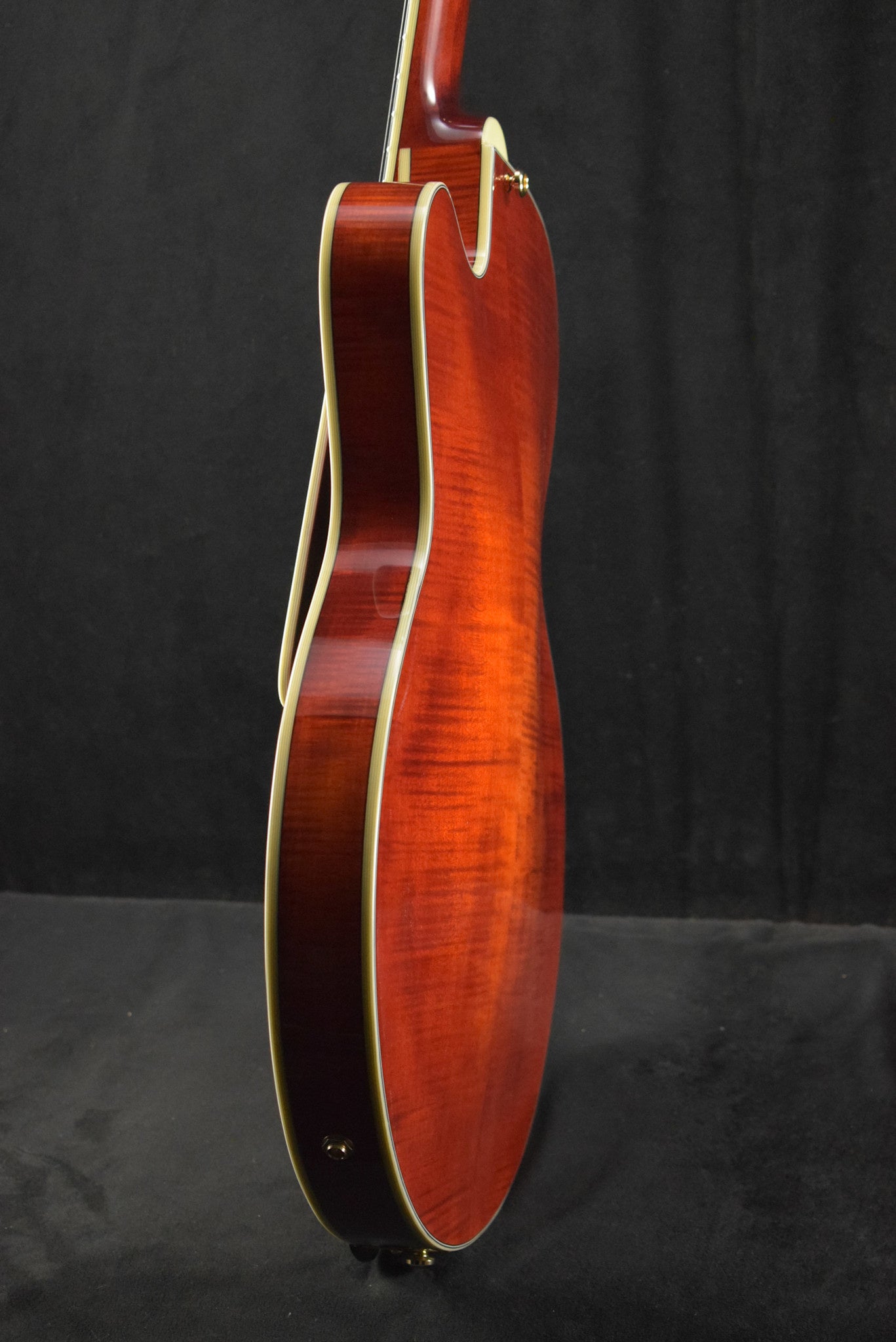 Eastman T146SM 16" Thinline Classic Truetone Gloss