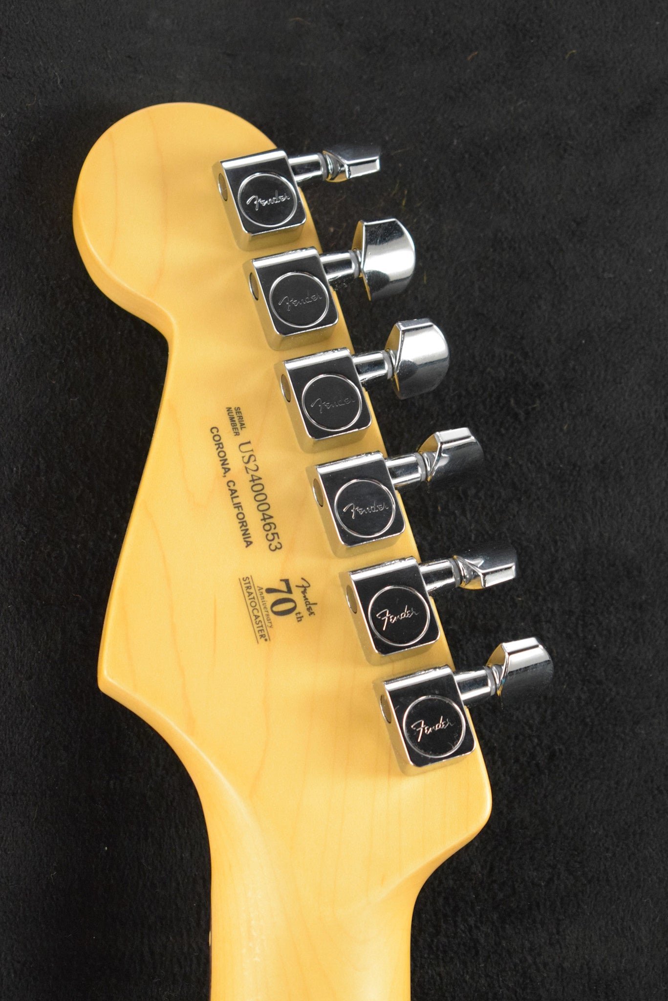 Fender American Professional II Stratocaster HSS Miami Blue Rosewood Fingerboard