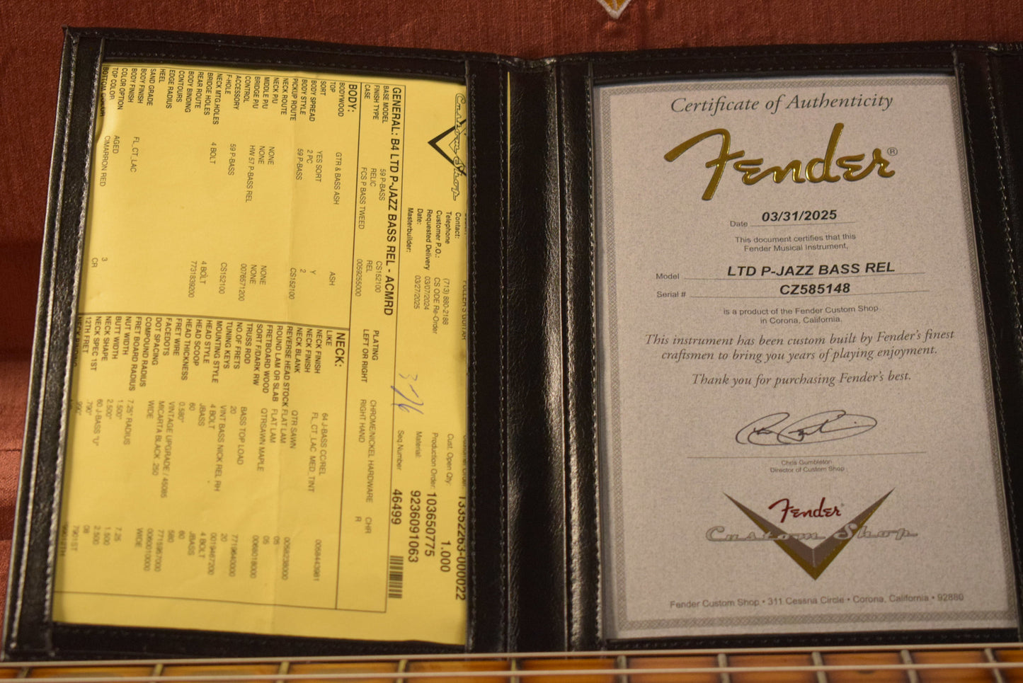 Fender Limited Edition P-Jazz Bass Relic Aged Cimarron Red 1-Piece Quartersawn Maple Neck Fingerboard