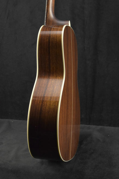 Eastman E20OOSS-TC OO-Style Concert Sloped Shoulder Thermo Cured Top Sunburst Truetone Gloss
