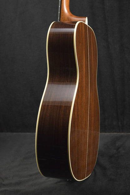 Martin OMJM John Mayer 20th Anniversary Platinum Gray Burst