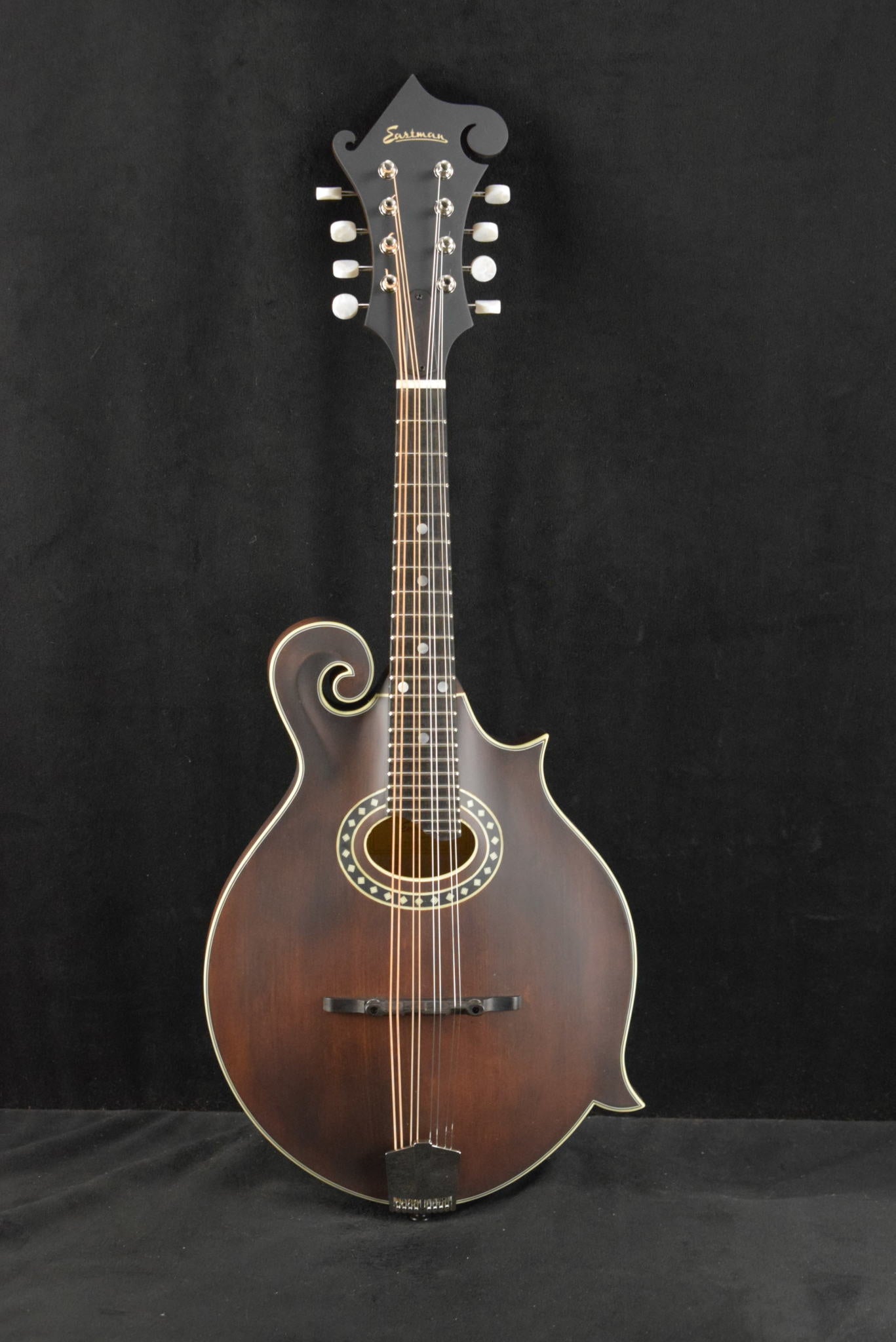 Eastman MD314 F-Style Oval-Hole Mandolin Classic Satin Finish