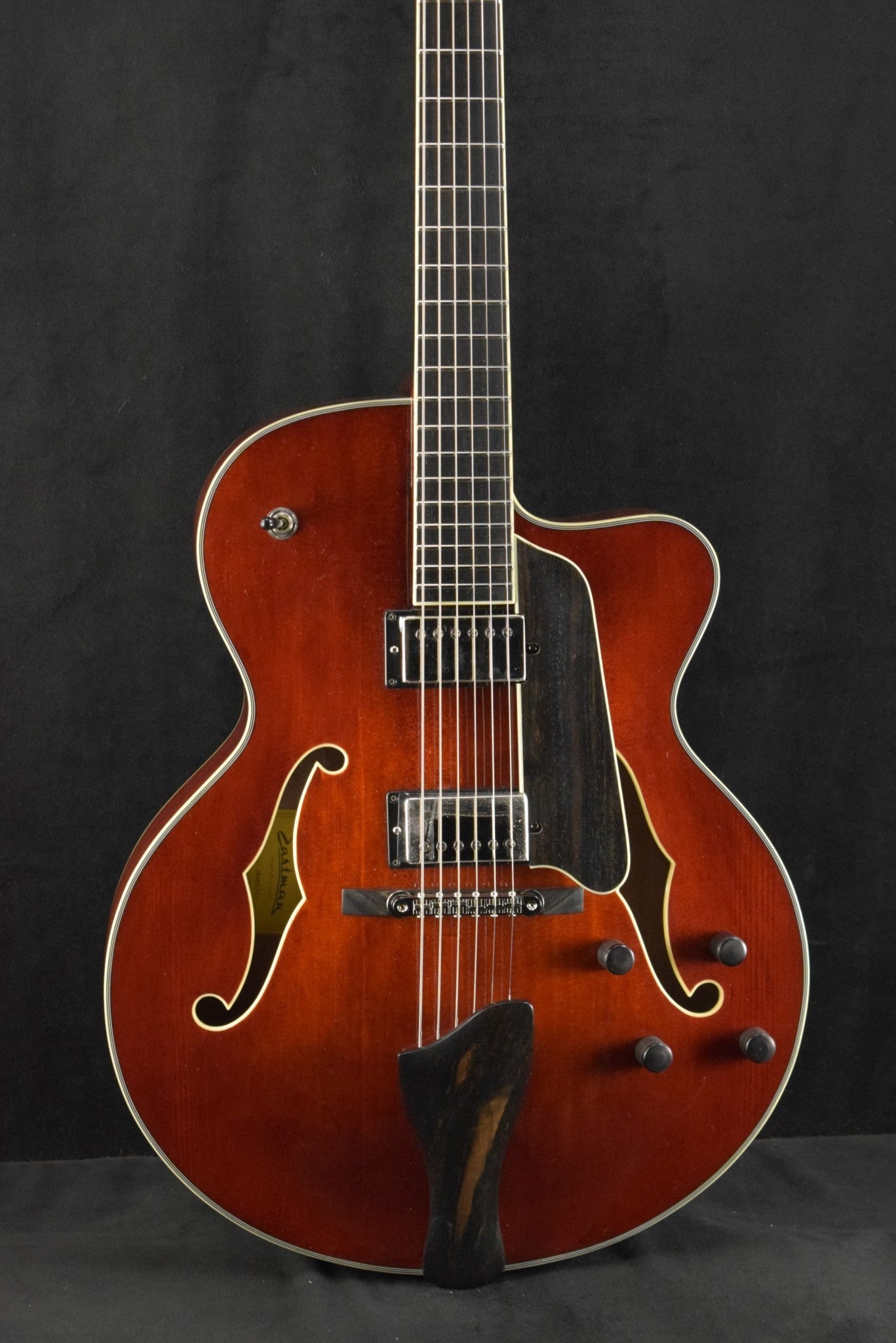 Eastman AR605CED Archtop Classic Truetone Gloss