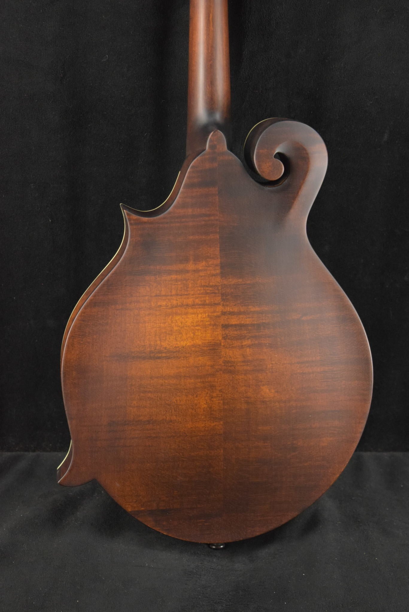 Eastman MD314 F-Style Oval-Hole Mandolin Classic Satin Finish