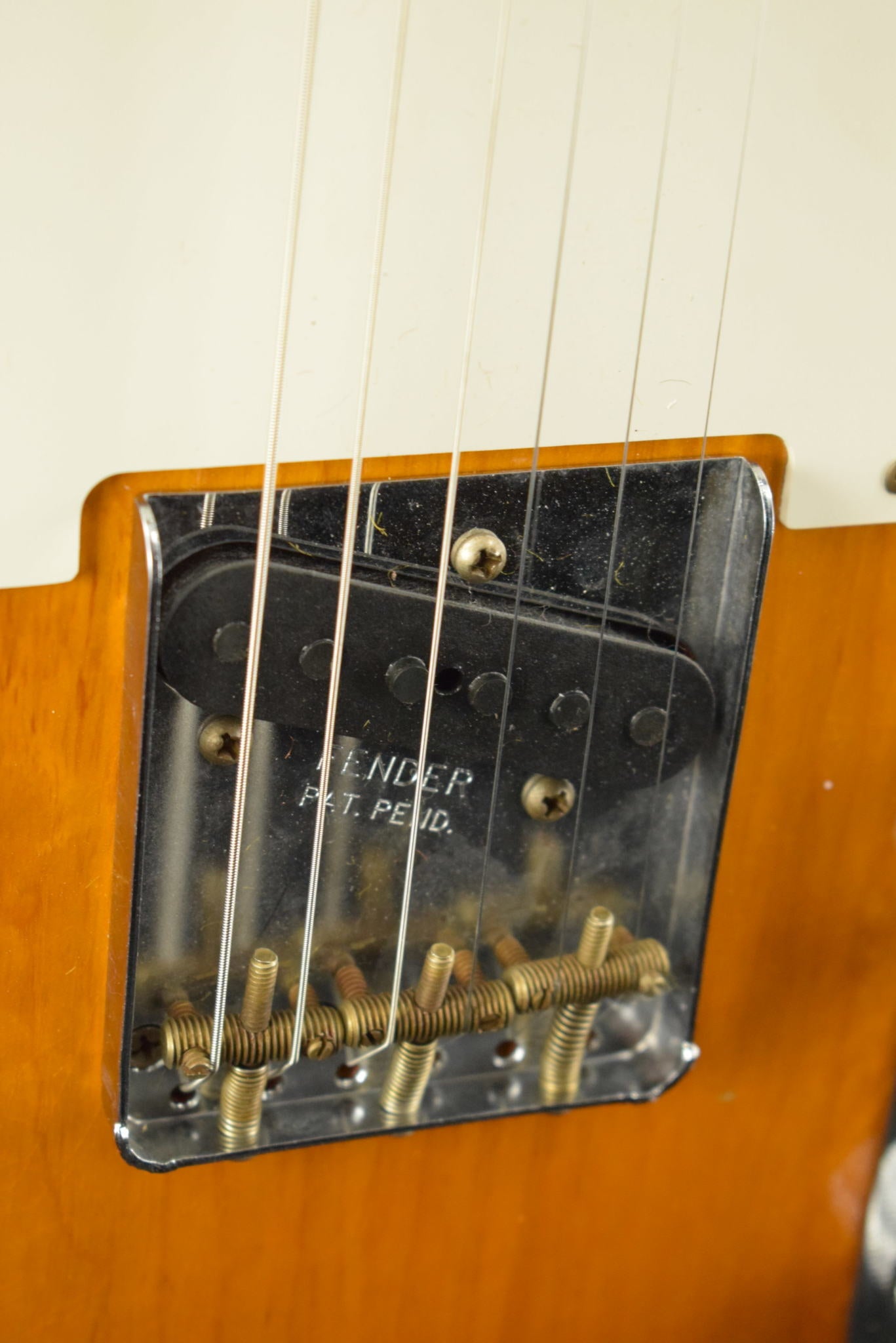 Fender Custom Shop '59 Telecaster Journeyman Relic - Faded Aged Chocolate 3TS
