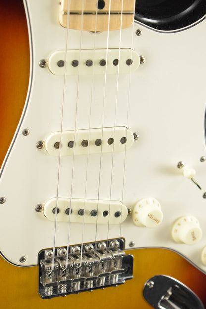 Fender Custom Shop 1968 Stratocaster DLX Closet Classic 3-Color Sunburst