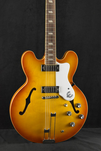 Epiphone Riviera (Frequensator Tailpiece) Royal Tan