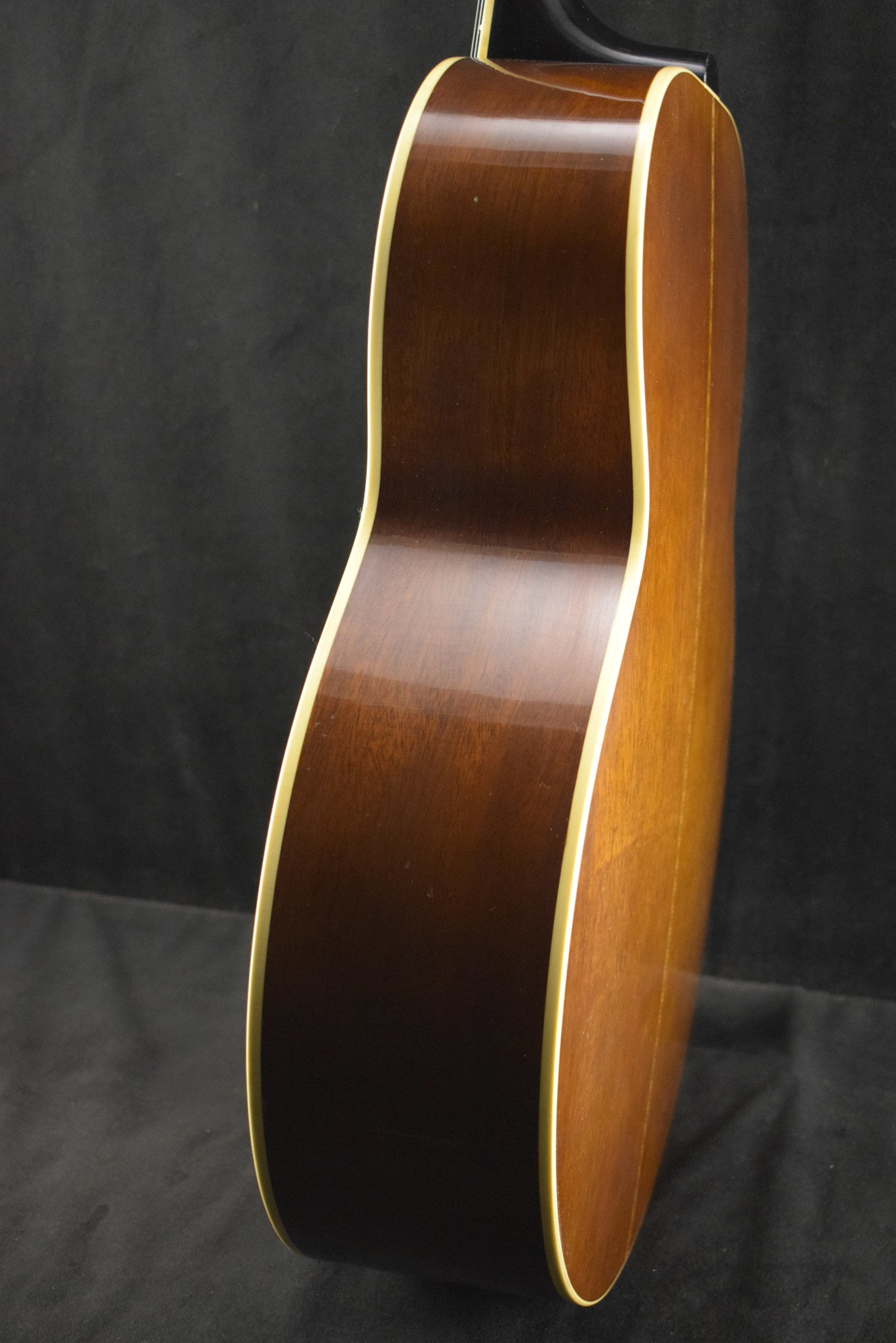 Gibson Custom Shop 1939 SJ-100 Murphy Lab Heavy Aged Faded Vintage Sunburst