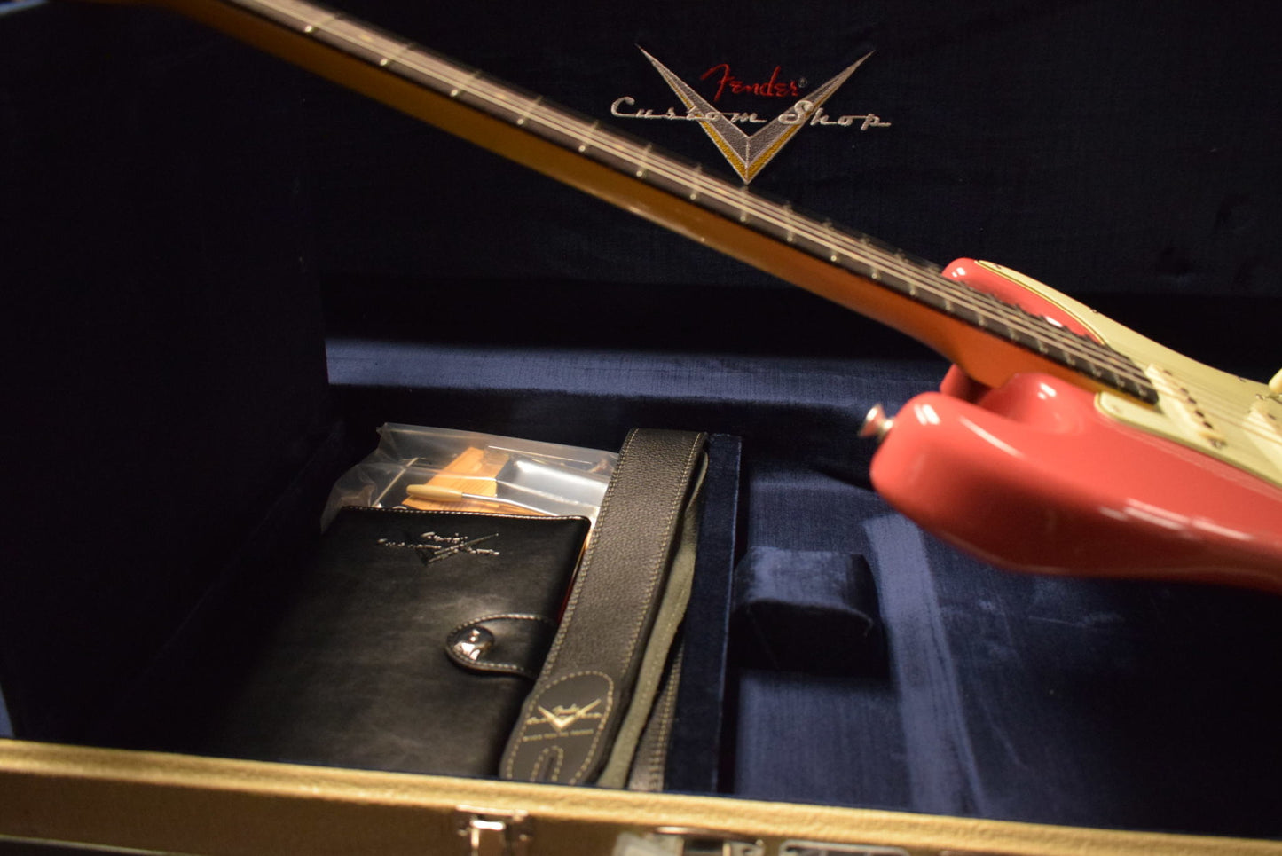 Fender '64 Stratocaster Journeyman Relic w/Closet Classic Hardware - Faded Aged Fiesta Red