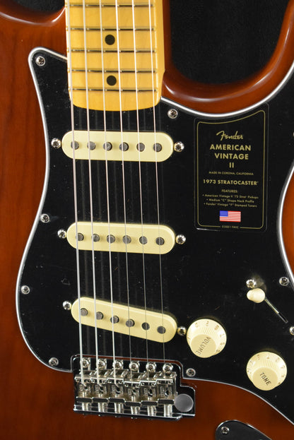 Fender American Vintage II 1973 Stratocaster Mocha Maple Fingerboard