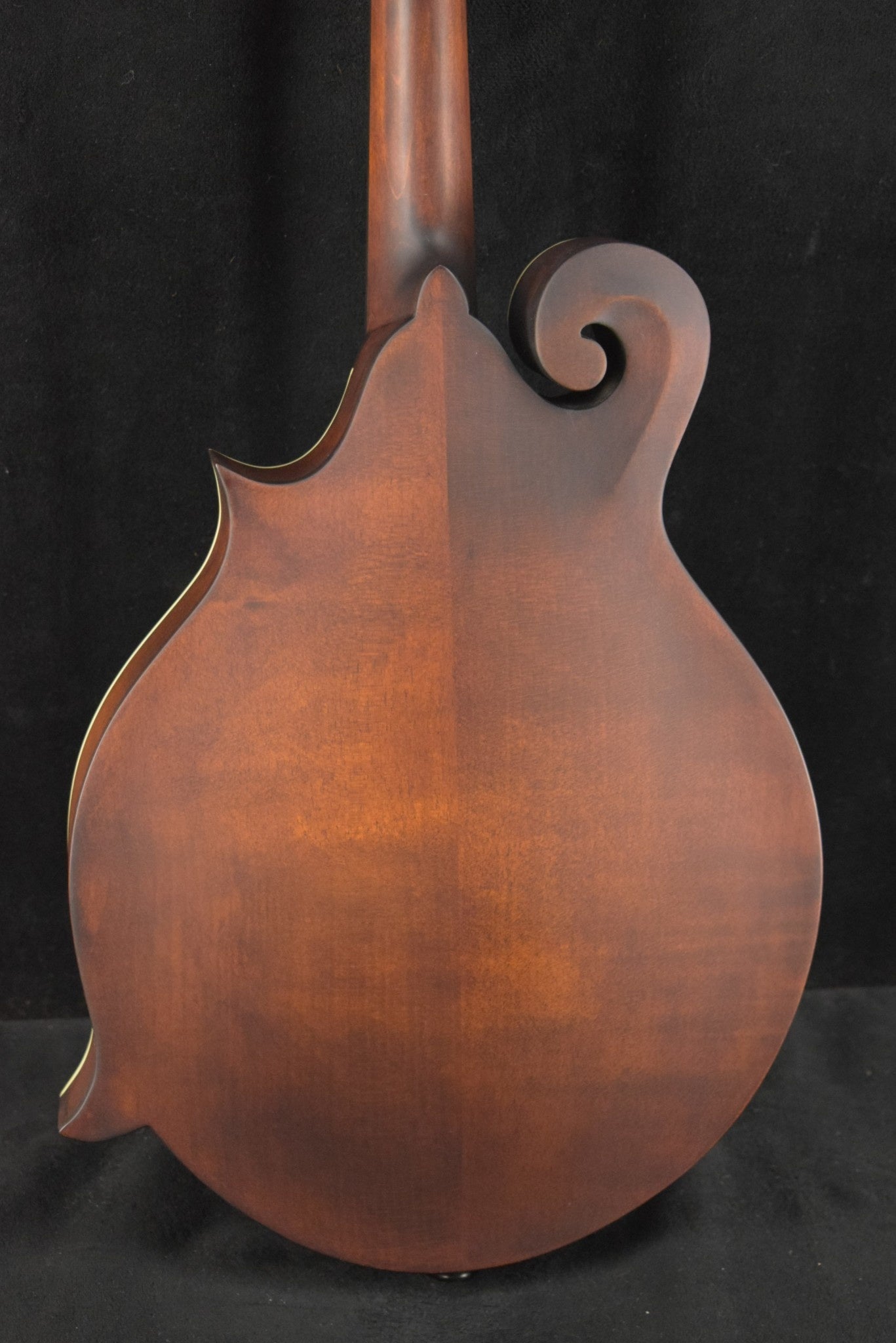 Eastman MD314 F-Style Oval-Hole Mandolin Classic Satin Finish