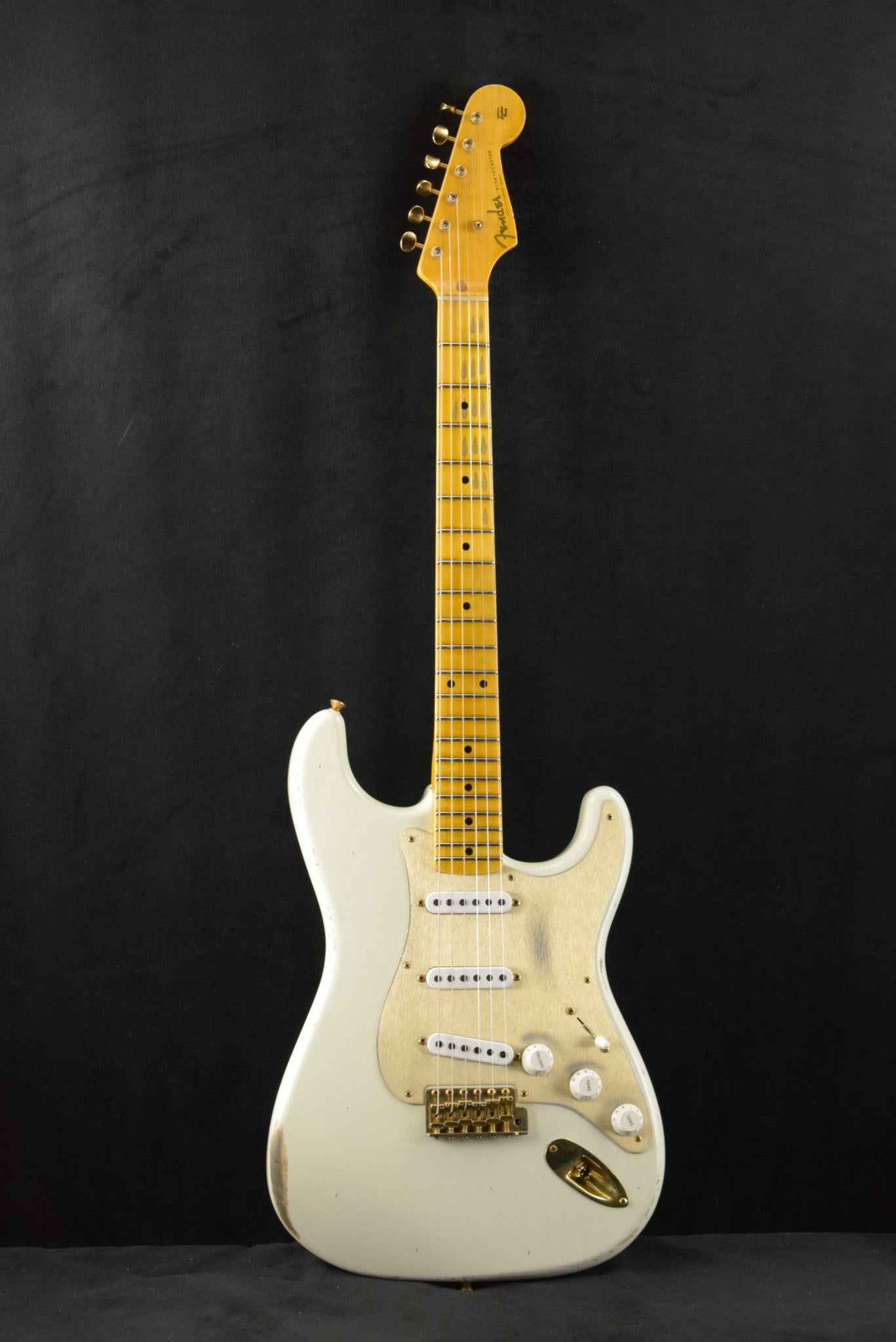 Fender Custom Shop Limited Edition '55 Stratocaster Relic - Aged '55 Desert Tan