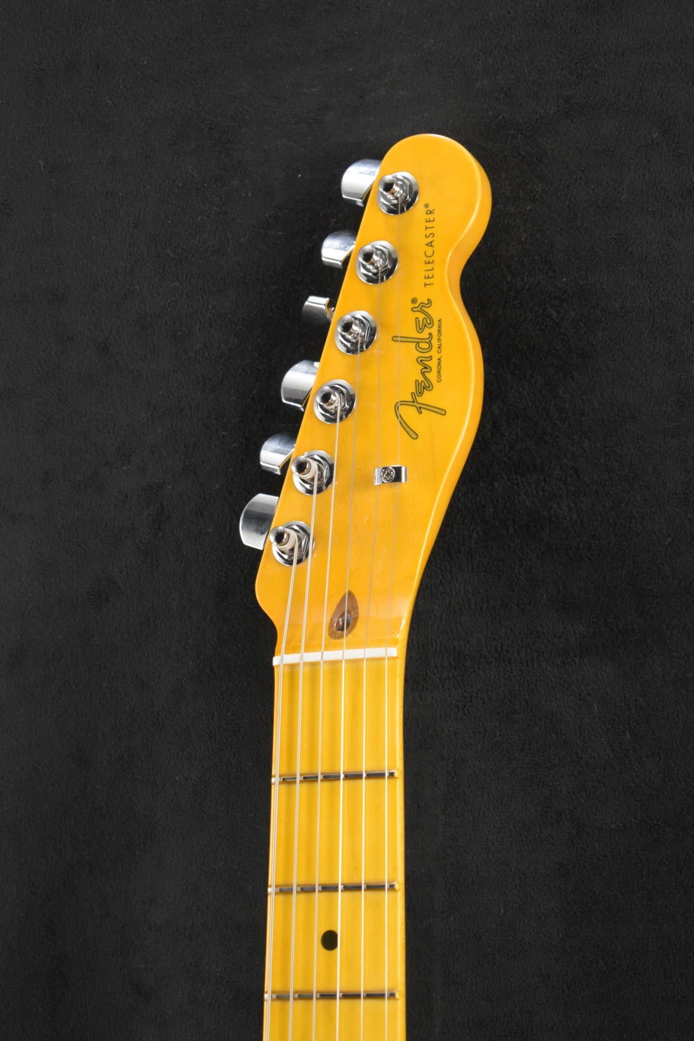 Fender American Professional II Telecaster Thinline Transparent Shell Pink Maple Fingerboard