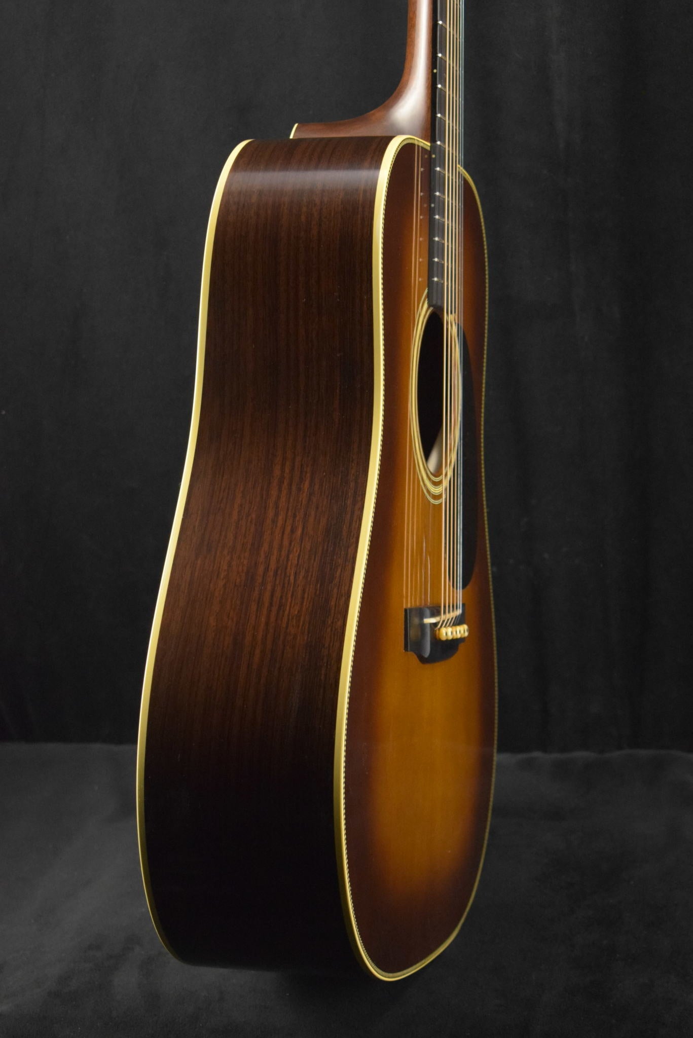 Martin Custom Shop D-28 Authentic 1937 Stage 1 Aging Ambertone