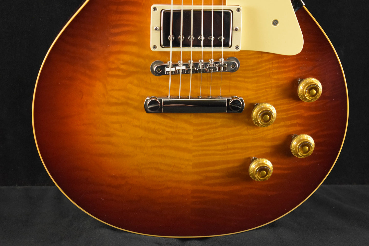 Gibson Custom Dealer Select 1959 Les Paul Standard - "The Beauty of the 'Burst" Page 102
