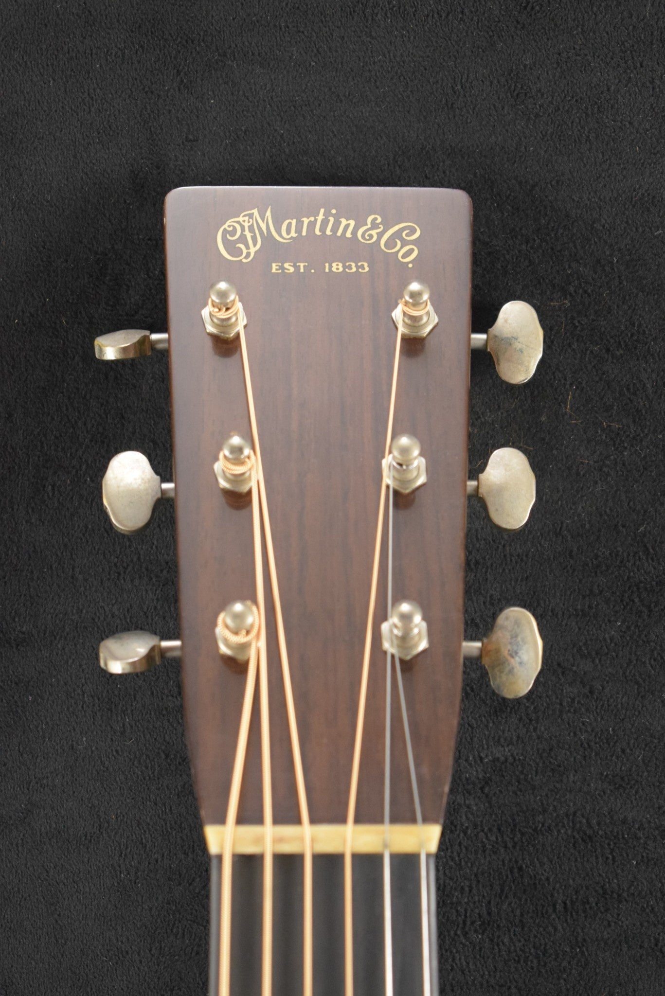 Martin Custom Shop D-28 Authentic 1937 Stage 1 Aging Ambertone