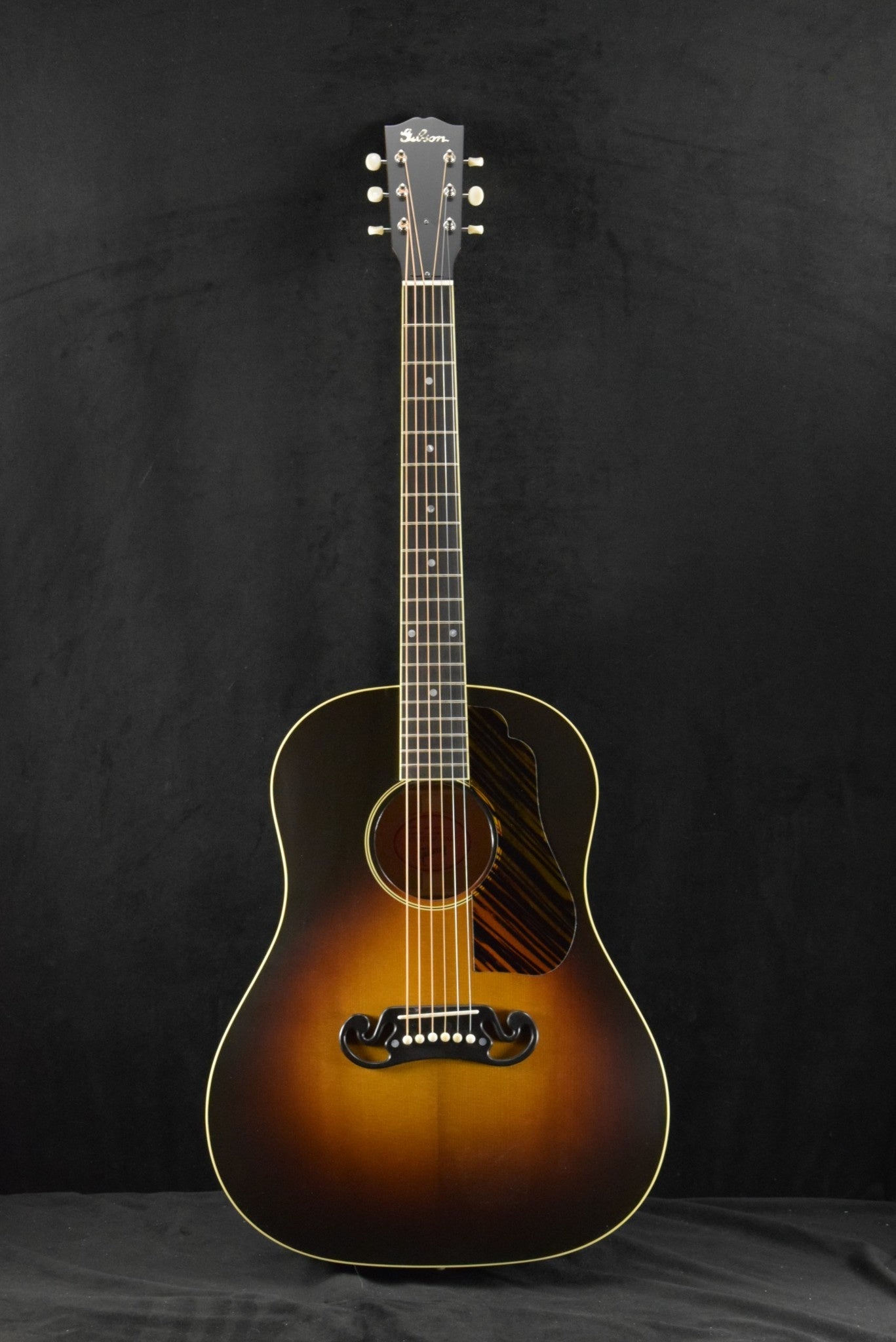 Gibson Custom Shop 1939 J-55 Faded Vintage Sunburst