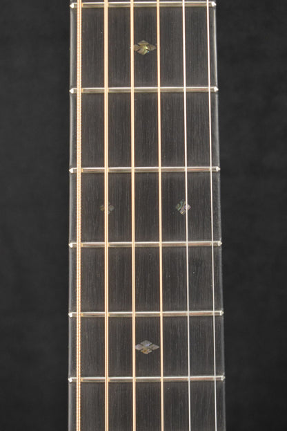 Martin Custom Shop D-28 Authentic 1937 Stage 1 Aging Ambertone