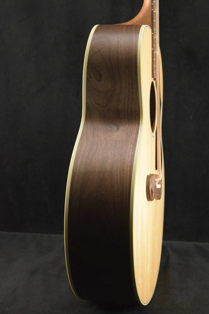 Gibson SJ-200 Studio Walnut Satin Natural