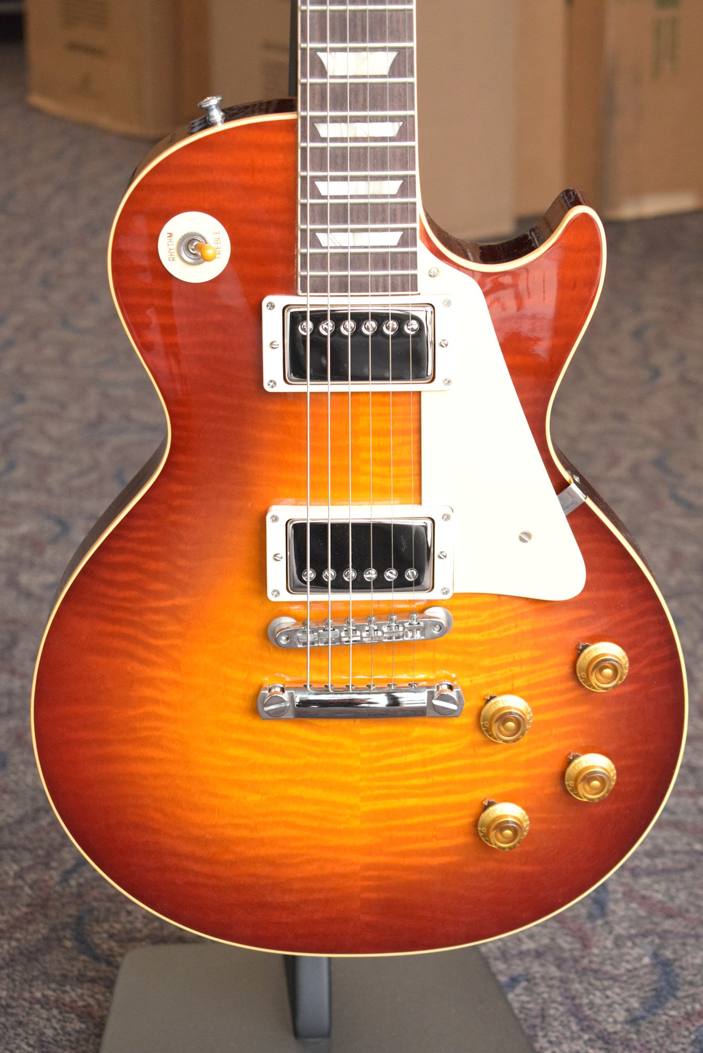 Gibson Custom Dealer Select 1959 Les Paul Standard - "The Beauty of the 'Burst" Page 102