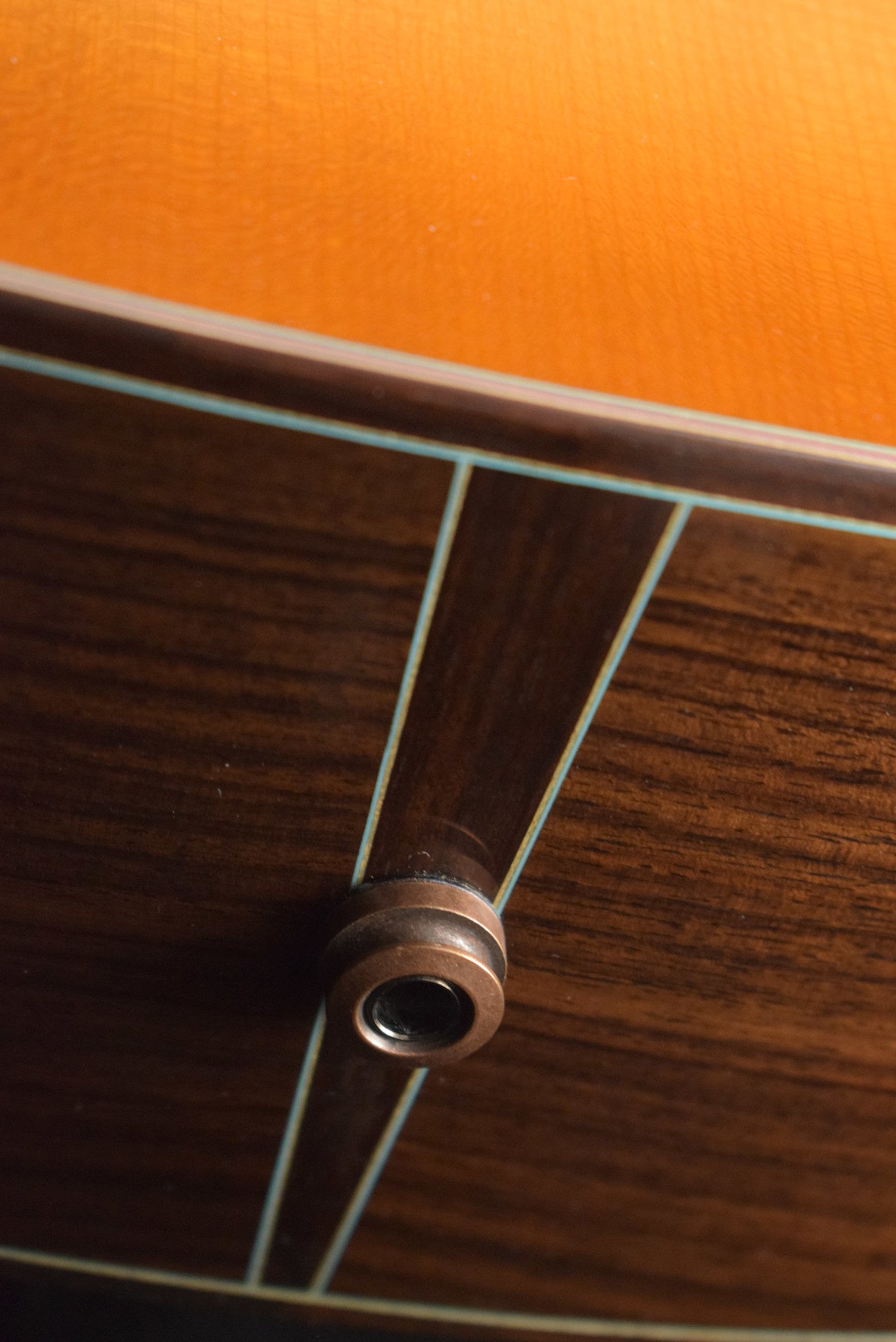 Eastman AC722CE-DF Acoustic Electric Grand Auditorium Dakota Fade Truetone Gloss