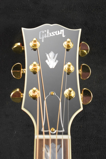 Gibson SJ-200 Standard Wine Red