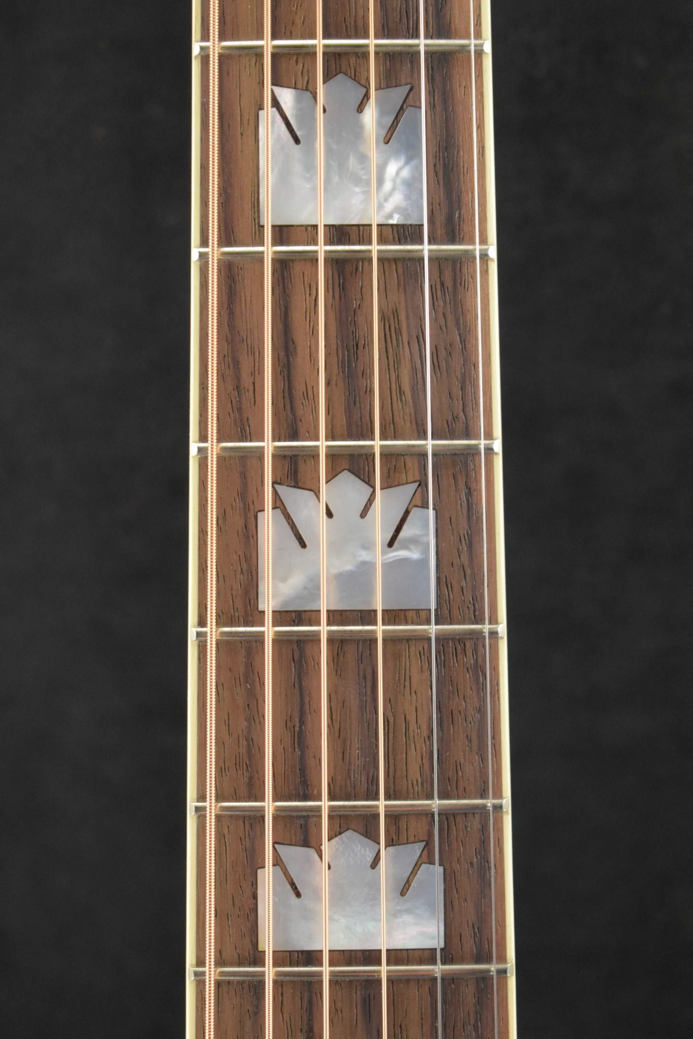 Gibson SJ-200 Standard Wine Red