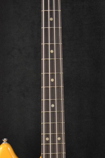 Fender Vintera II '70s Competition Mustang Bass Competition Orange Rosewood Fingerboard