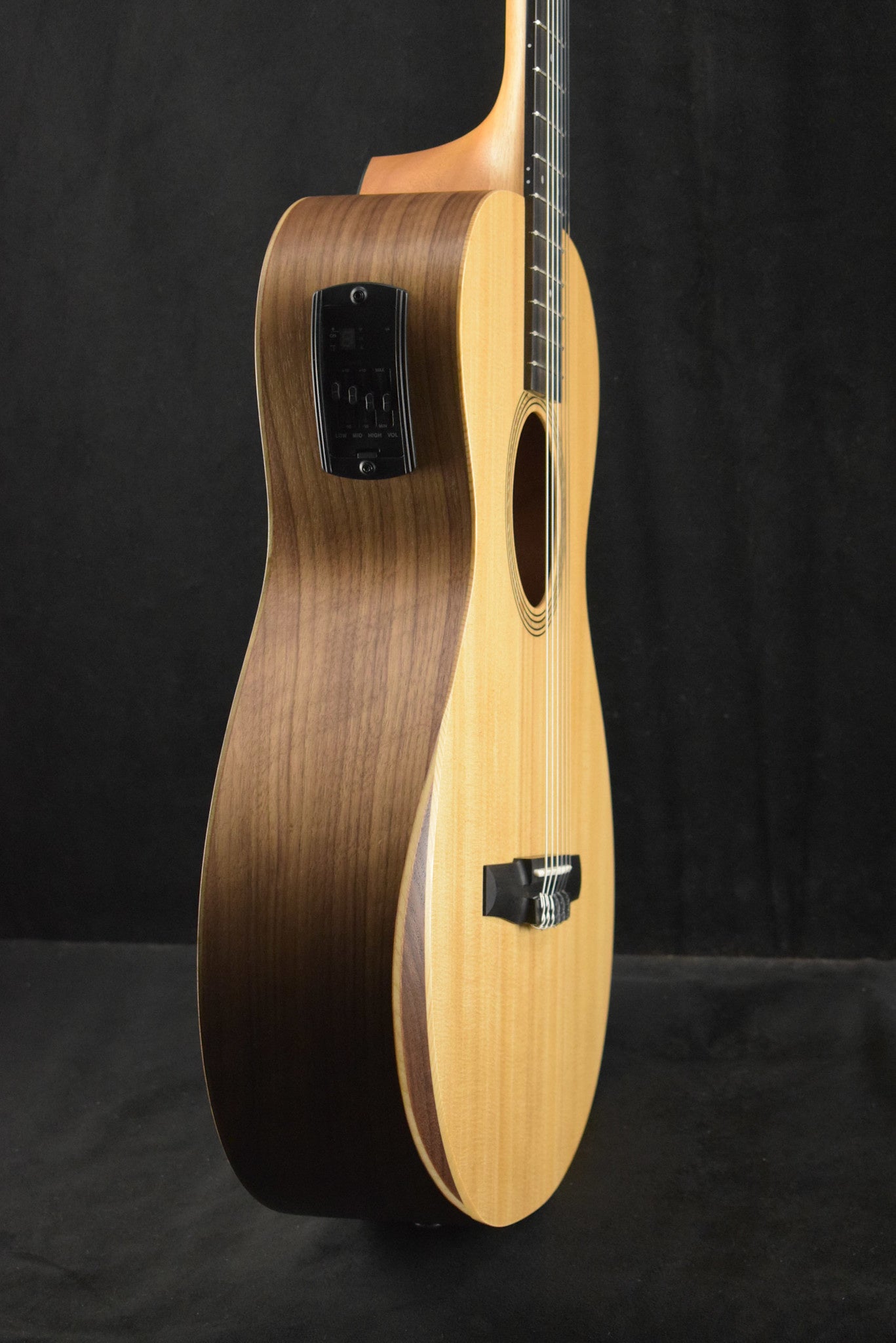 Taylor Academy 12e-N Nylon-String Acoustic-Electric Natural