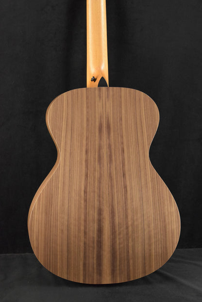 Taylor Academy 12e-N Nylon-String Acoustic-Electric Natural