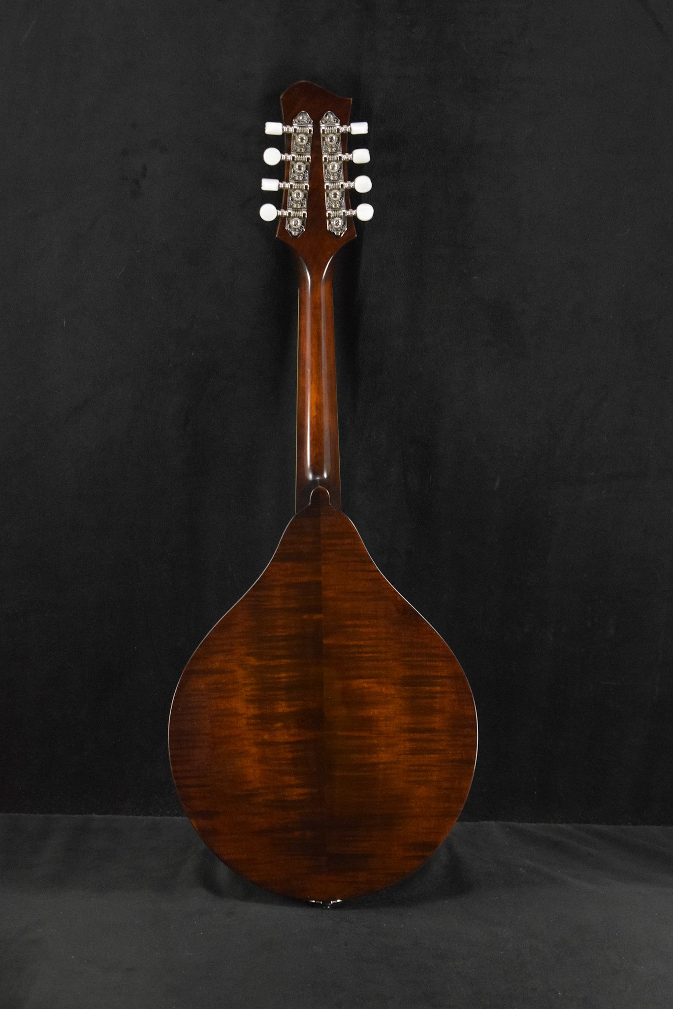 Eastman MD505-CS A-Style F-Hole Mandolin Classic Sunburst