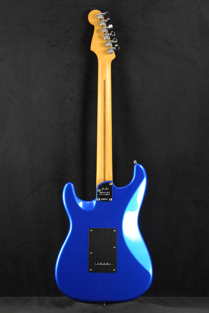 Fender American Ultra II Stratocaster Noble Blue Ebony Fingerboard