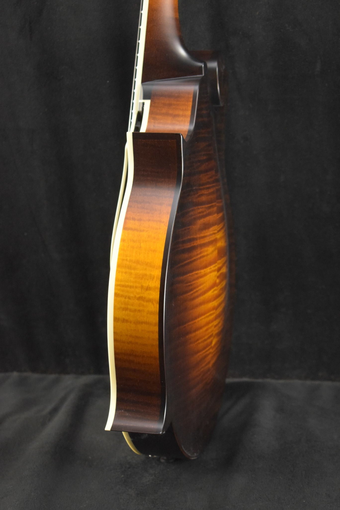 Collings MF Deluxe F-Style Mandolin Sunburst
