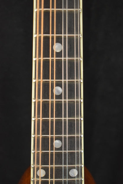 Eastman MD505-CS A-Style F-Hole Mandolin Classic Sunburst