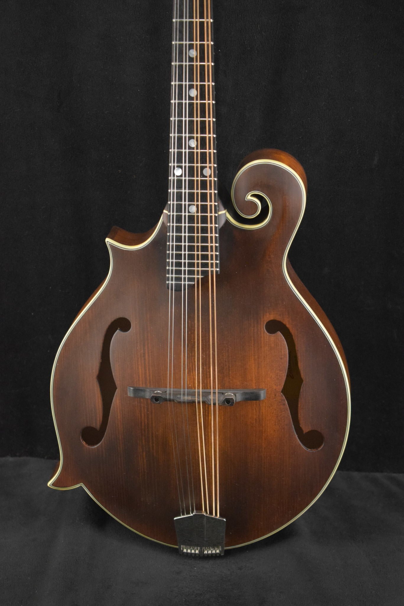Eastman MD315L Left-Handed F-Style F-Hole Mandolin Classic Satin Finish