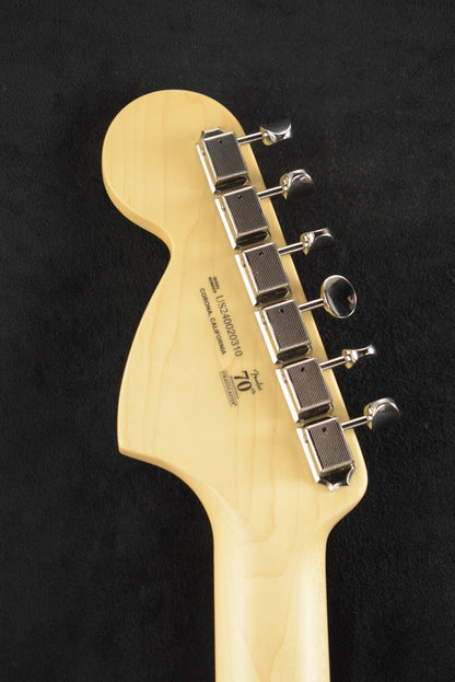 Fender American Performer Pine Stratocaster 2-Color Sunburst Maple Fingerboard